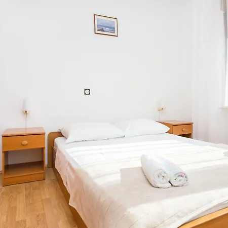 Διαμέρισμα Nikola By Interhome Punat