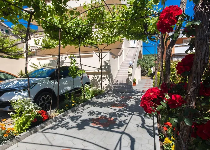 Apartman Nikola By Interhome