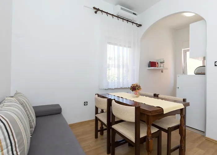 Апартаменты Nikola By Interhome
